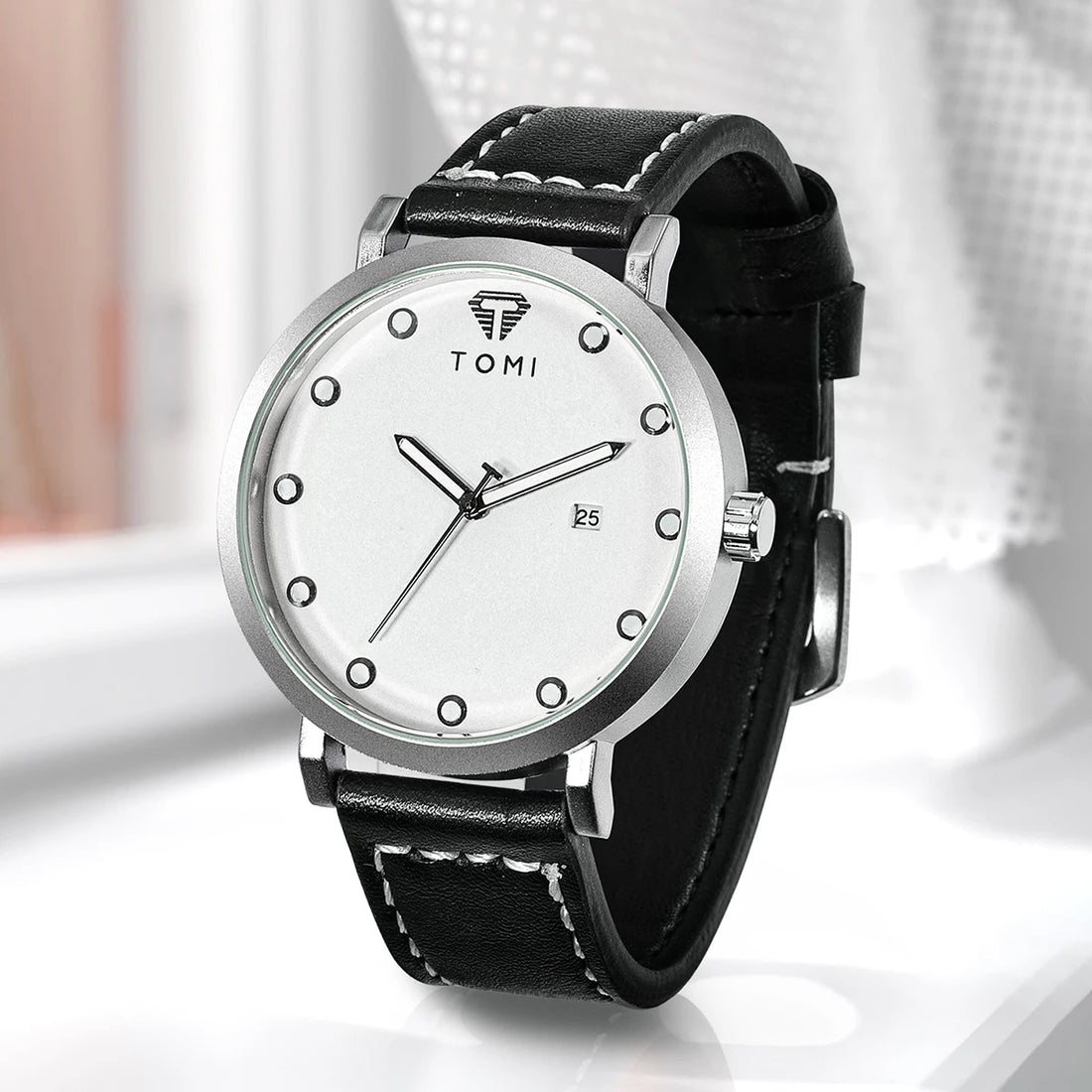 Minimalist Men's Watch Outdoor Military Round Dial Quartz Leather Band For Men Versatile Retro Gift